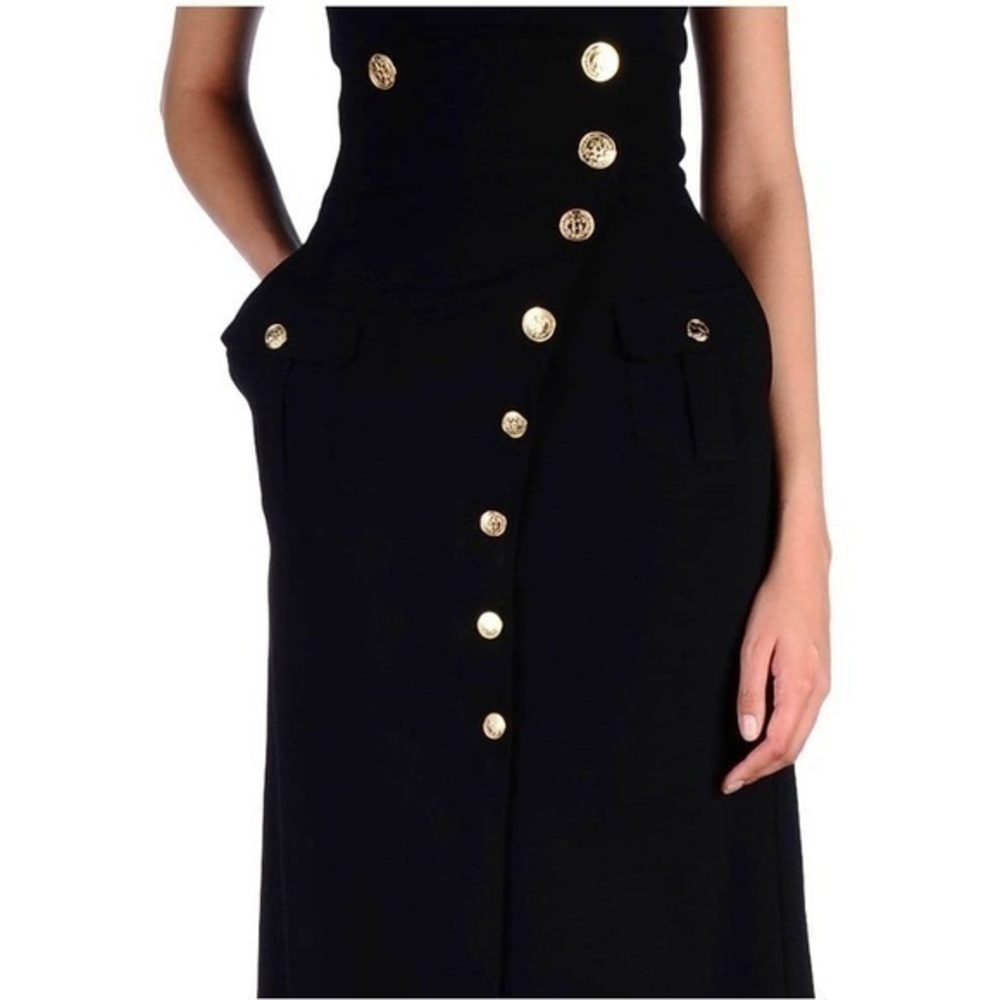 ELISABETTA FRANCHI super chic super glamorous 
Long skirts
6 (US) - Black